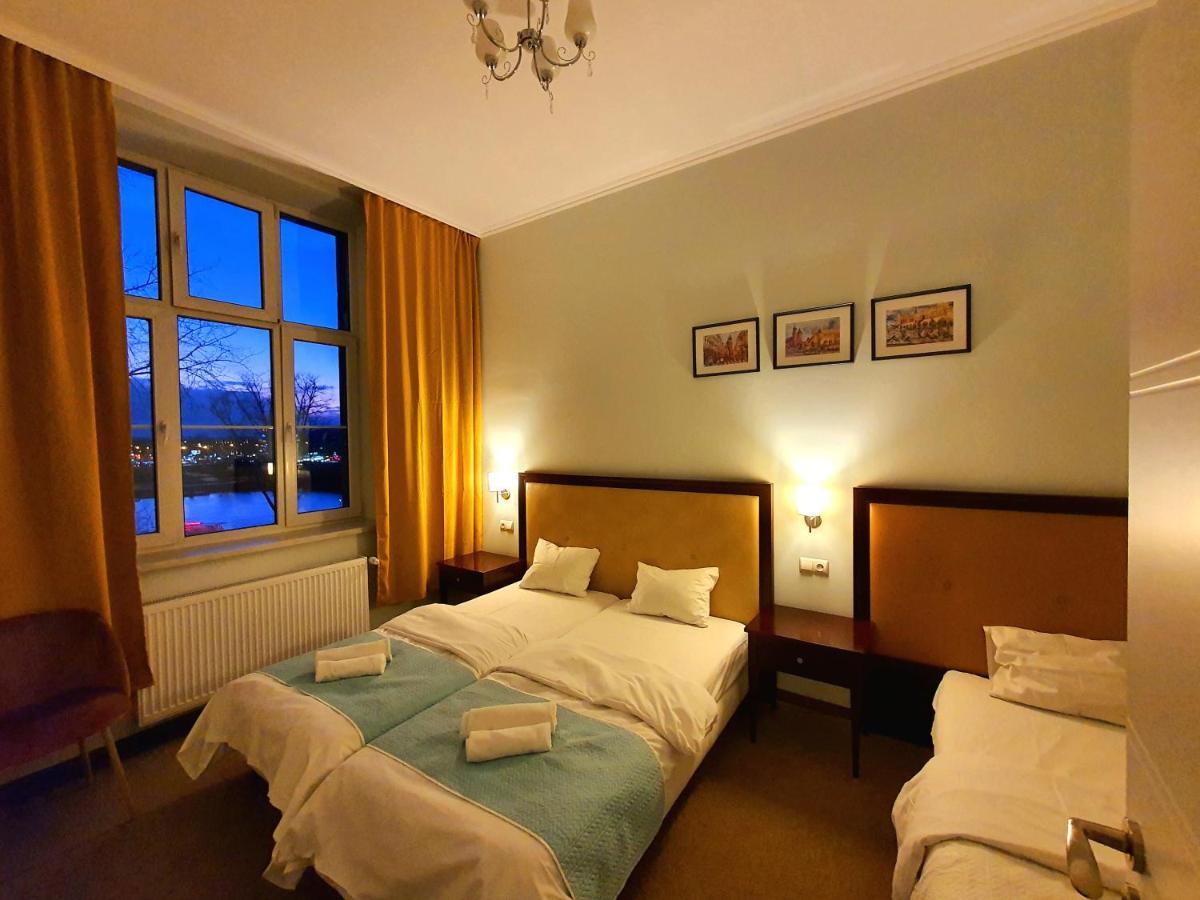 Holiday Suites Cracow Krakow Luaran gambar