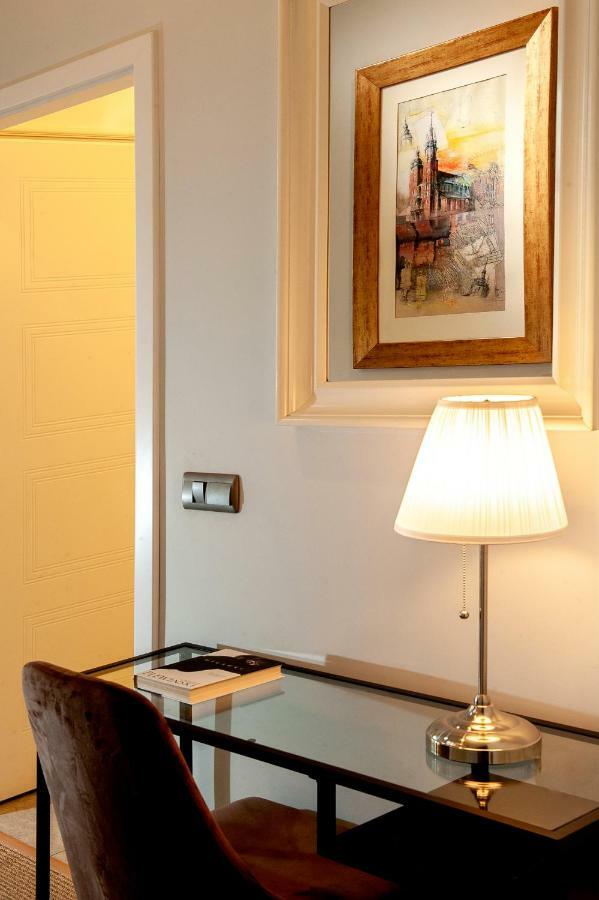 Holiday Suites Cracow Krakow Luaran gambar